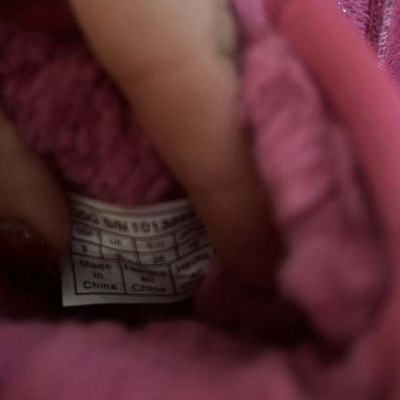 Girls UGG Boots Hot Pink Silver Sparkle size 9 - Picture 7 of 7